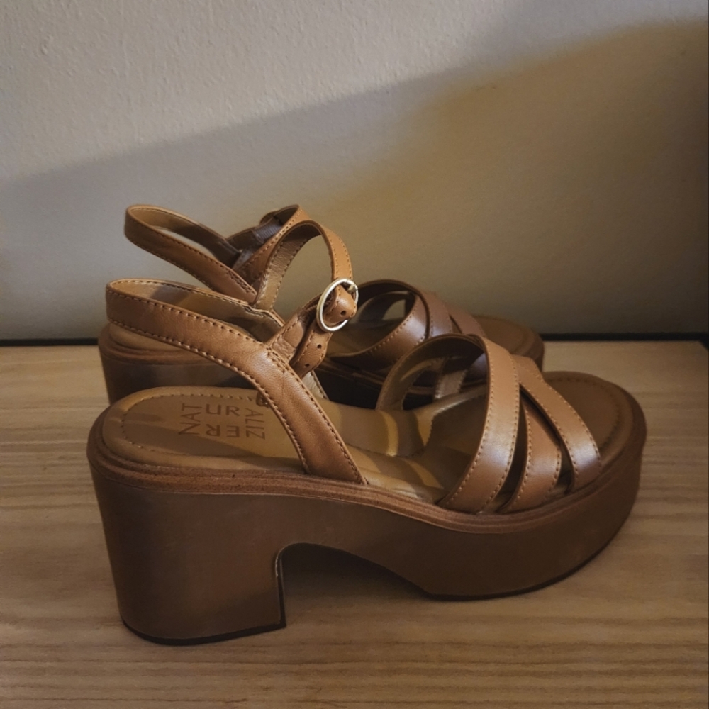 Naturalizer Tan Platform Sandals